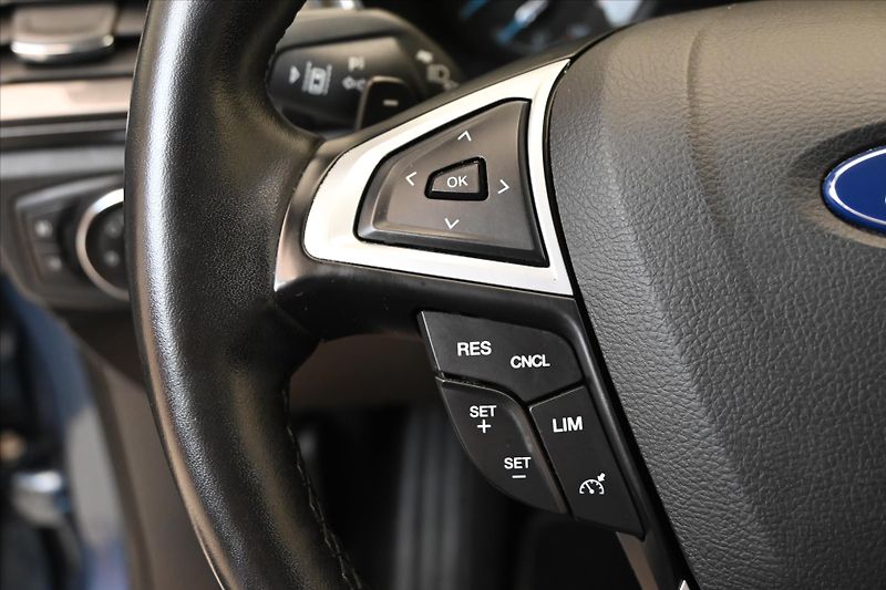 Ford Mondeo 2,0 TDCi 110 kW AT8 Titanium Z - fotka 21 z 33
