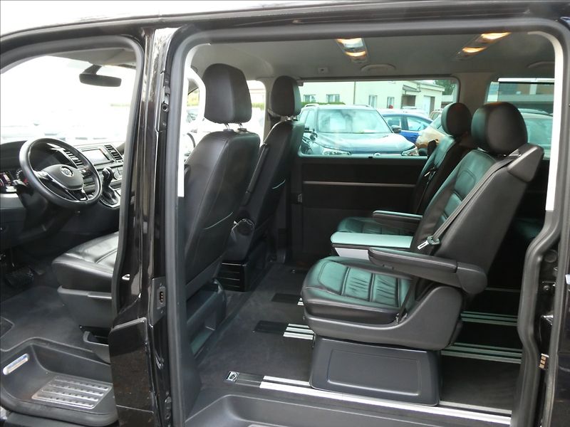 Volkswagen Multivan 2,0 TDi 150kW DSG GenerationSi - fotka 17 z 57