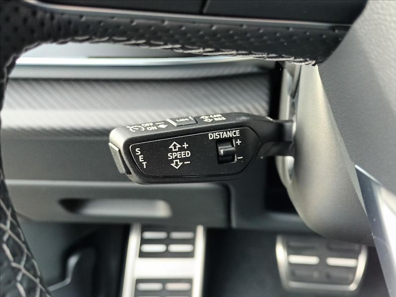 Audi Q8 3,0 TDI,210KW,S-line,ČR 1MAJ, - fotka 30 z 50