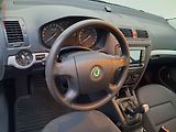 Škoda Octavia (2005) 2.0 FSI 4x4, ČR, AC, TZ - náhled 12
