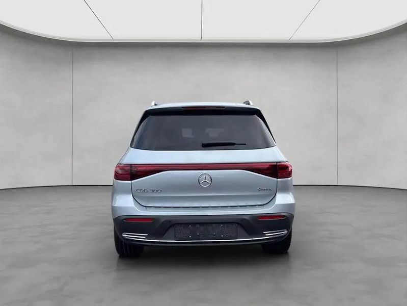 Mercedes-Benz EQB 300 4M Progressive 7 míst 360 - fotka 4 z 22