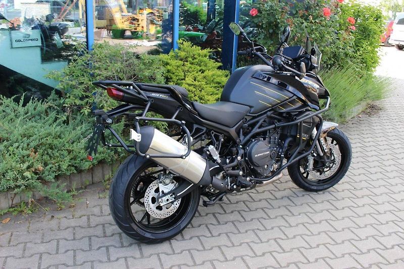 QJ Motor (2026) SRT 900 S vč kufrů 2026 akce - fotka 4 z 8