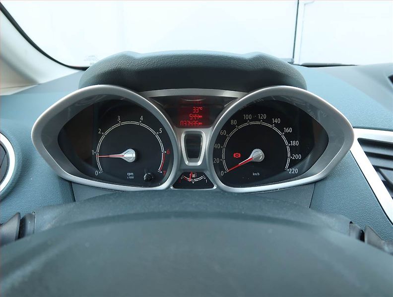 Ford Fiesta (2009) 1.25, Serv.kniha, Tempomat - fotka 11 z 16