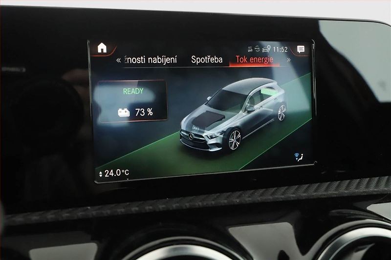 Mercedes-Benz Třídy A (2020) A 250 e - fotka 14 z 22