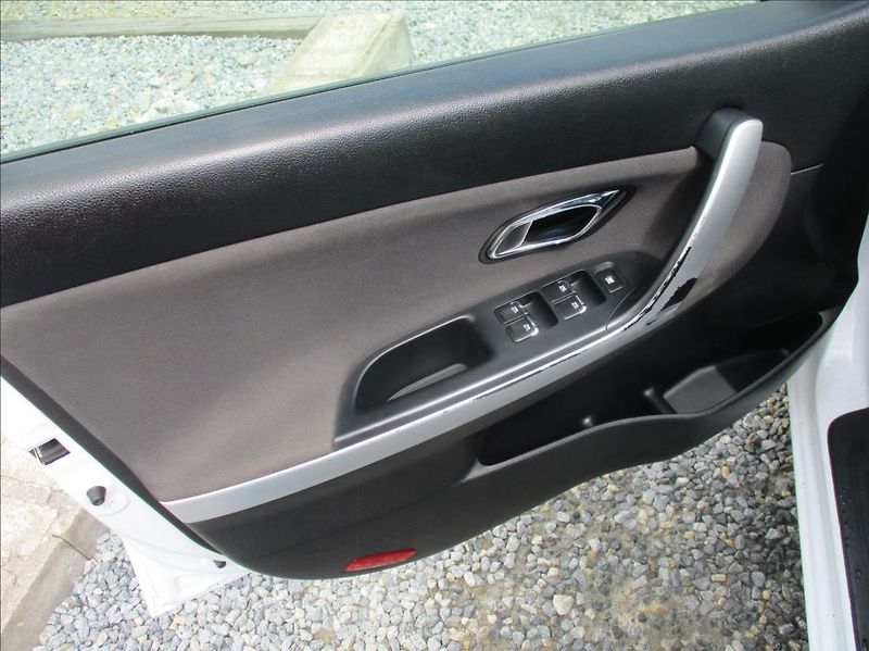 Kia Ceed 1,6 CRDi, klima,servis,DPH,CZ, - fotka 19 z 40