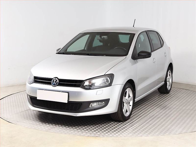 Volkswagen Polo (2013) Comfortline 1.4, Serv.kniha - fotka 2 z 13