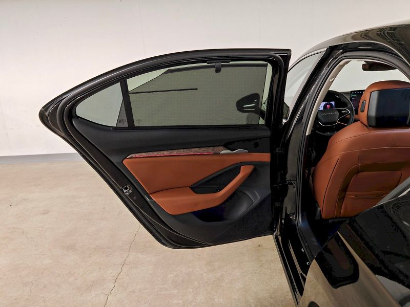 Škoda Superb (2025) iV 1.5 TSI 150 kW DSG L&K - fotka 27 z 34