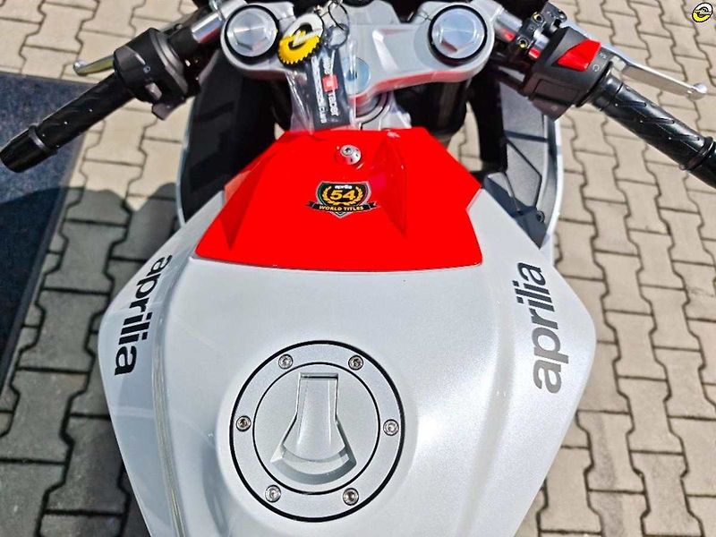 Aprilia RS 125 (2026) E5+ - fotka 37 z 37