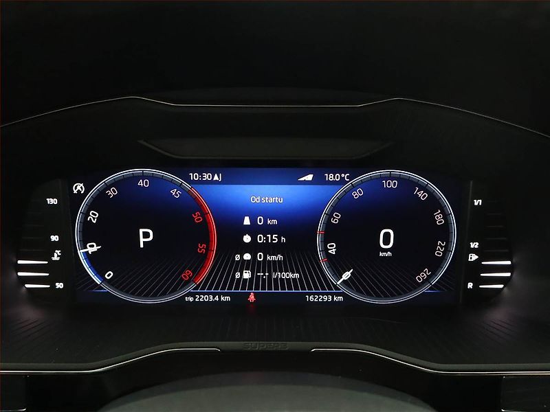 Škoda Superb (2023) Style 2.0 TDI - fotka 9 z 20