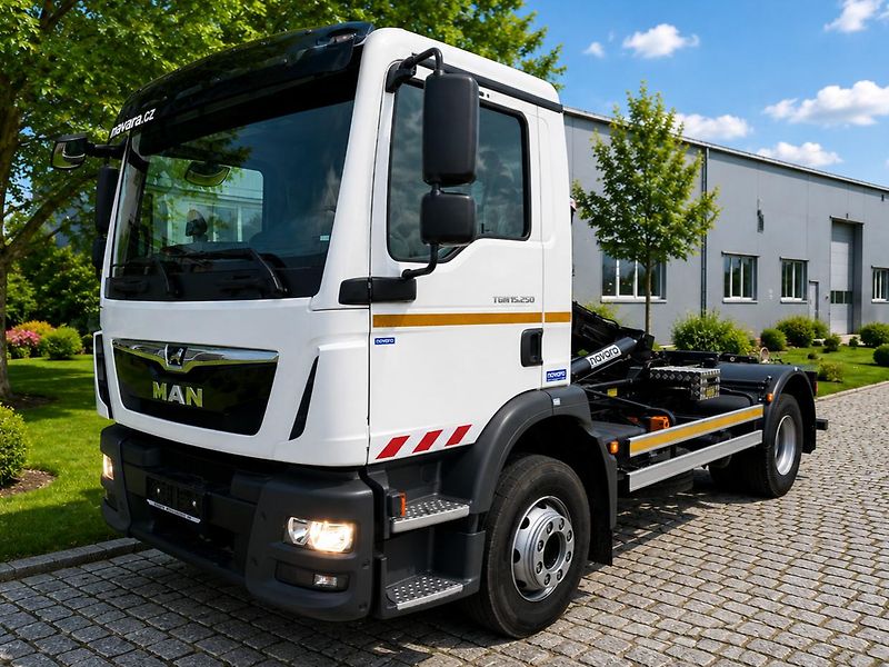 MAN TGM 15.290 + NOSIČ KONTEJNERU 10T  - fotografie inzerátu