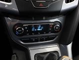 Ford Focus (2011) 1.6 TDCi, po STK - náhled 10