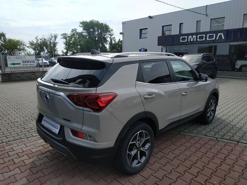 KGM Korando 1.5T, SMART,2WD, MT, SKLADEM - fotka 5 z 25