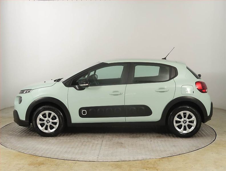 Citroën C3 (2018) 1.2 PureTech, ČR,1.maj - fotka 3 z 17
