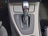 BMW Řada 3 (2013) 2.0d 320d xDrive, AT, xenon - náhled 17
