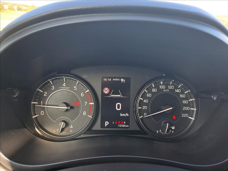 Suzuki S-Cross (2026) 1,4 Elegance AllGrip AT - fotka 13 z 20
