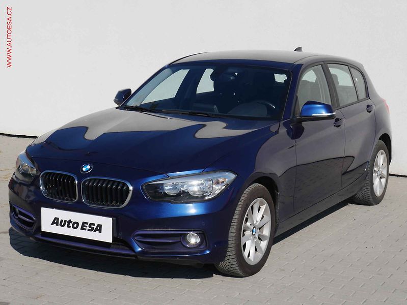 BMW Řada 1 (2015) 1.5i 118i, Sport Line, AT - fotka 3 z 20