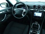 Ford S-MAX (2013) 2.0 TDCi, Navi, Xenony - náhled 7