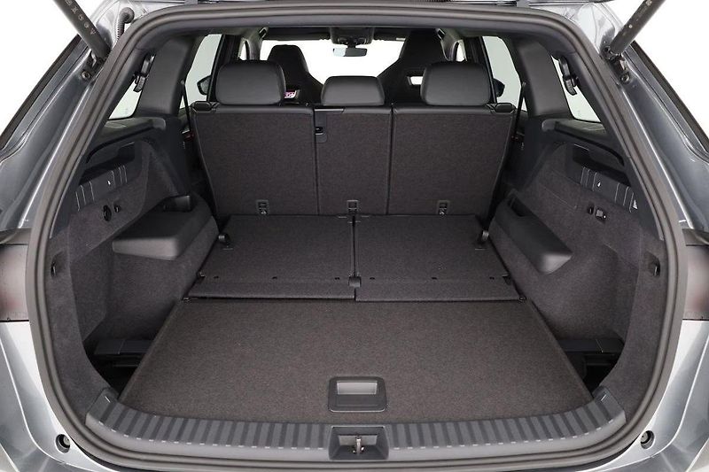 Škoda Kodiaq (2026) 2,0 TDI 142kW  SportLine 7M - fotka 17 z 21
