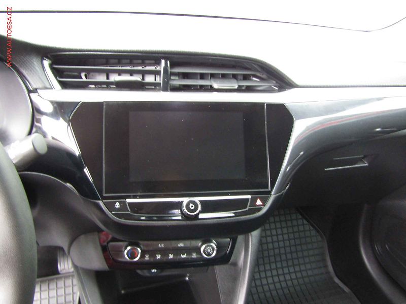 Opel Corsa (2023) 1.2 T, 1.maj,ČR, servis - fotka 14 z 18