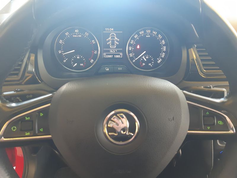 Škoda Rapid 1.2 TSI SPORT  - fotka 11 z 22