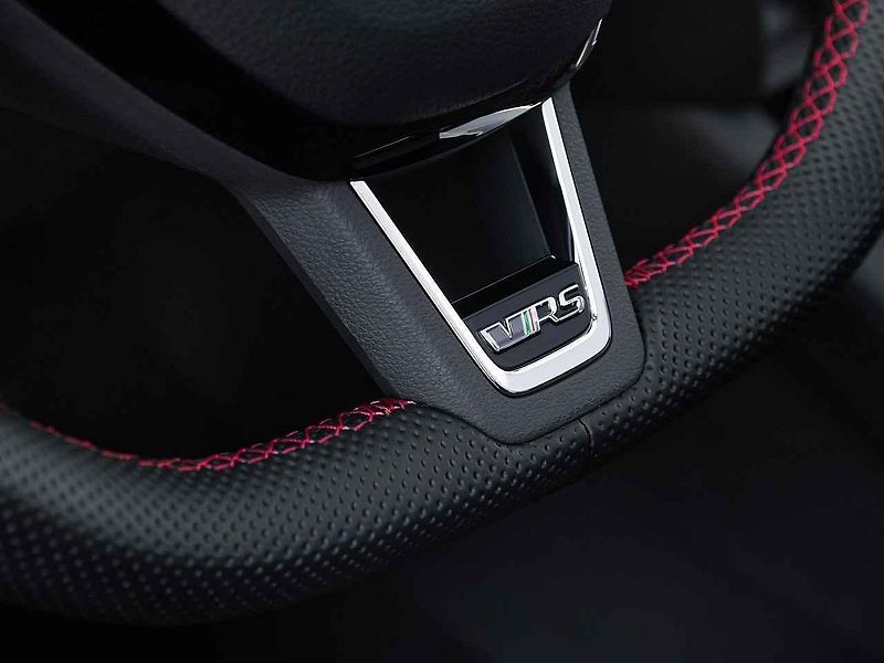 Škoda Octavia RS 245.
