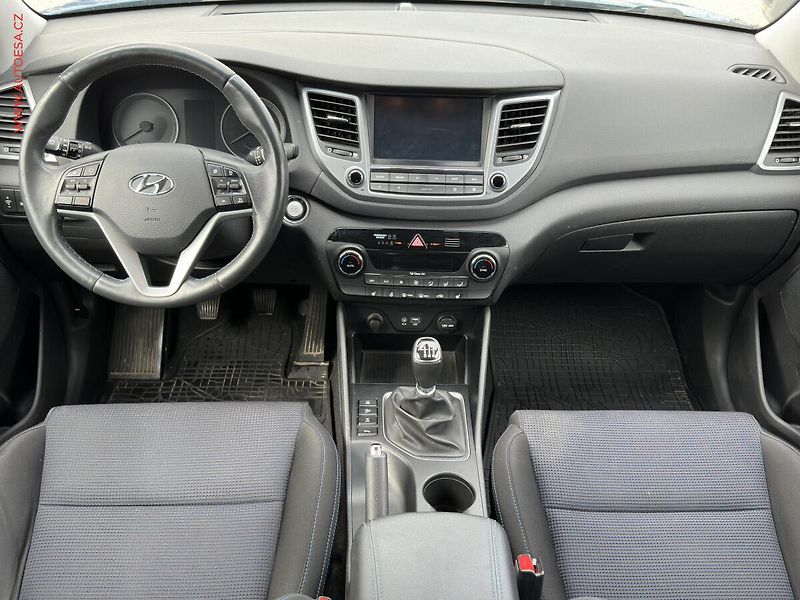 Hyundai Tucson (2016) 2.0 CRDi 4x4, ČR, AC, výhřev - fotka 8 z 21