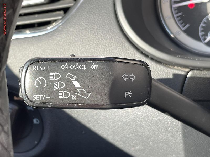 Škoda Octavia (2020) 1.6 TDi, 2.maj,ČR, Style - fotka 17 z 20