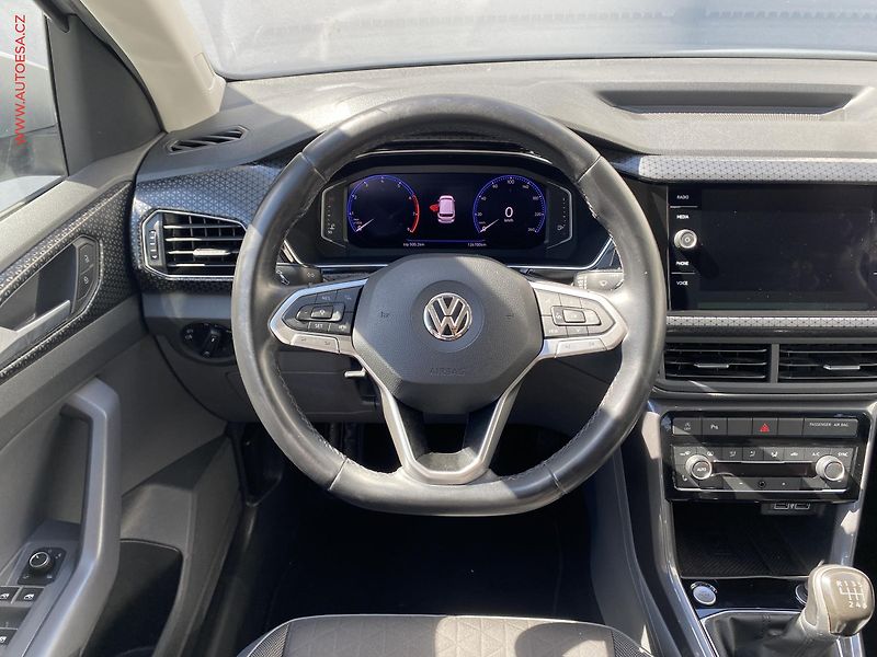 Volkswagen T-Cross (2019) 1.0 TSi, Highline, LED, navi - fotka 11 z 19