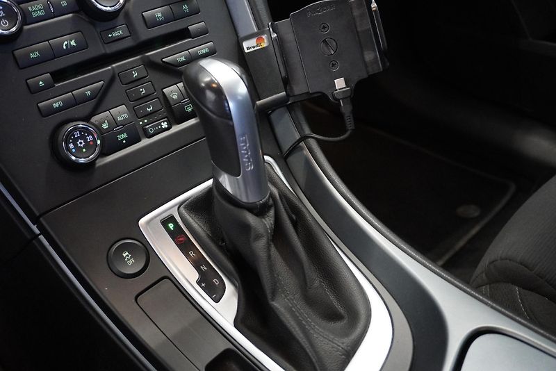Saab 9-5 1.9 TID4 140kW - fotka 13 z 27