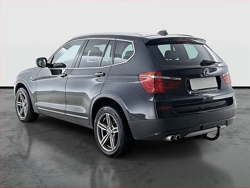 BMW X3 (2011) xDrive20d, 4X4, Automat, Navi - fotka 4 z 19