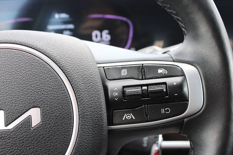 Kia Sportage (2023) 1.6 T-GDI 110kW Exlusive manuá - fotka 7 z 31