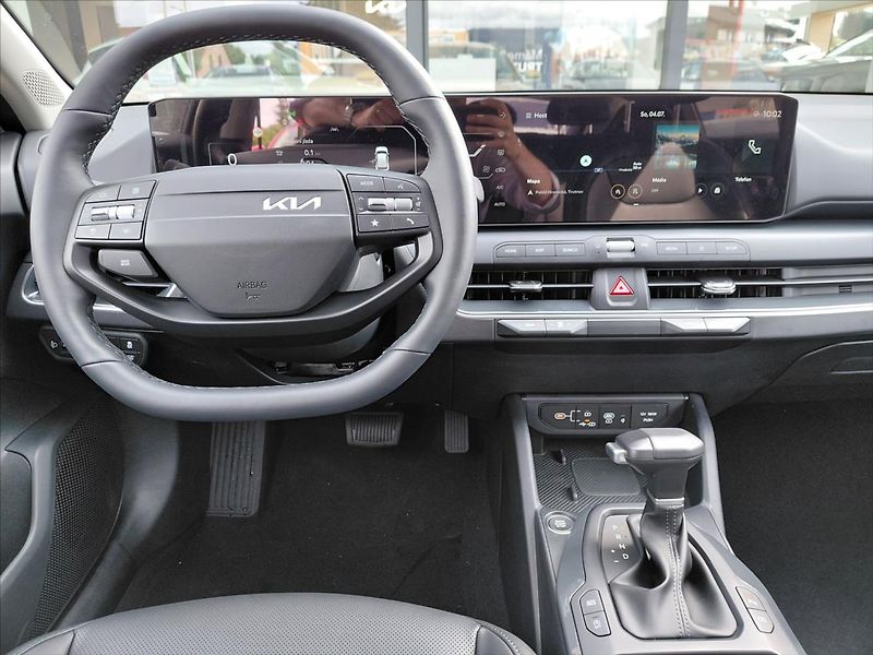 Kia K4 (2026) 1,6   T-GDI SW 7DCT TOP,17,SPT - fotka 12 z 15