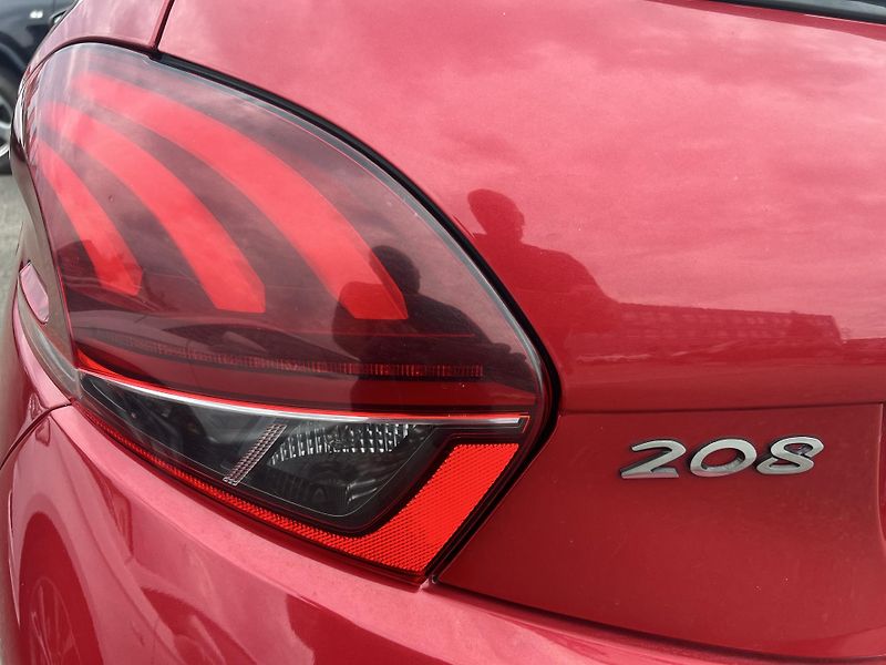 Peugeot 208 1.2i KAMERA KLIMA PŮVOD ČR - fotka 39 z 41