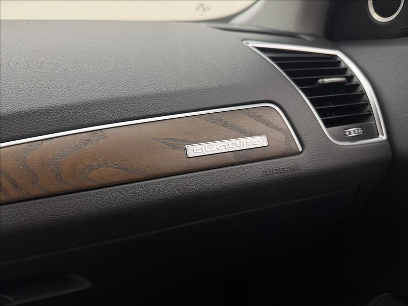 Audi Q5 3,0 4X4 EXCLUSIVE ROZVODY APOD - fotka 36 z 55