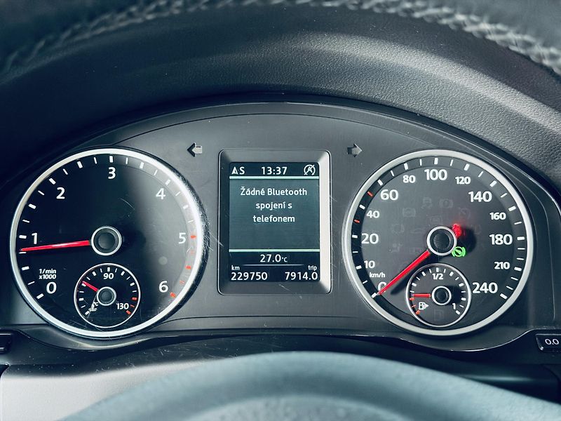 Volkswagen Tiguan (2013) 2.0TDI*4M*KAMERA*DSG* - fotka 20 z 32