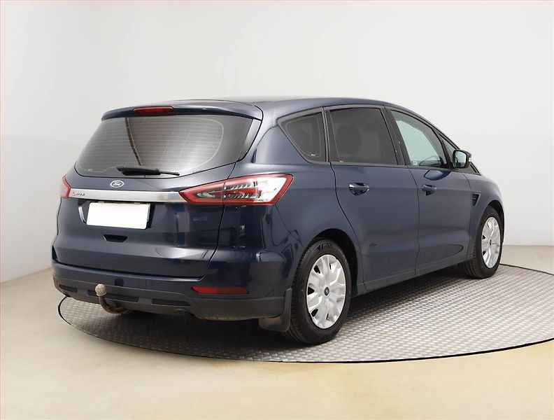 Ford S-MAX (2015) 2.0 TDCi, Serv.kniha, Tempomat - fotka 5 z 20