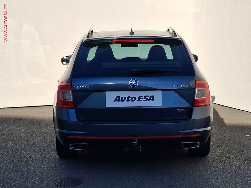 Škoda Octavia (2015) 2.0 TSi, RS, DSG, bixen - fotka 5 z 20
