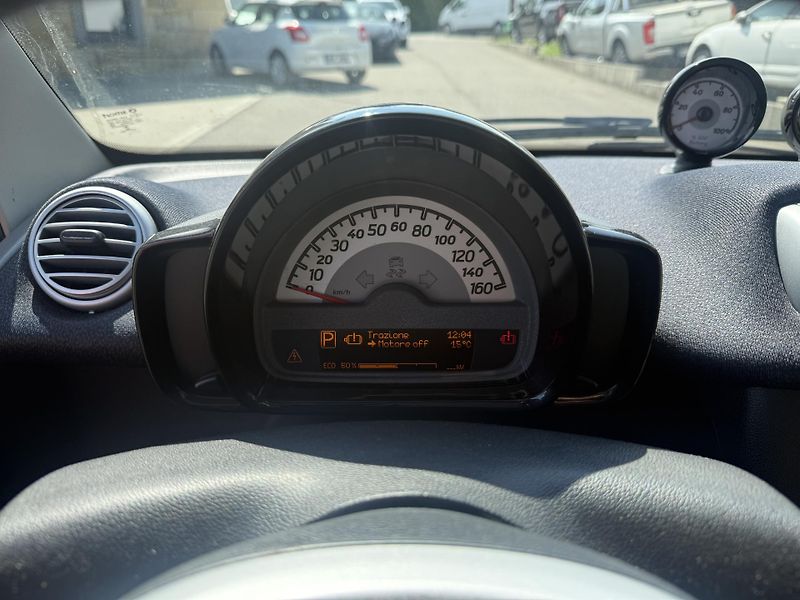 Smart Fortwo Electric - fotka 11 z 16