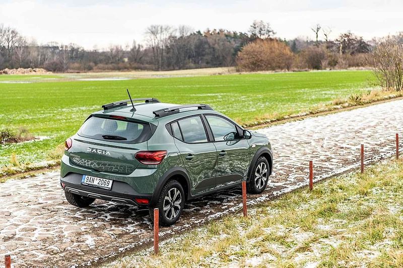 Dacie s novými příděmi jsou již u tuzemských dealerů