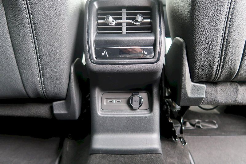 Škoda Kodiaq (2025) SposrtLine 2,0 TDi/142 kW 4X4 - fotka 14 z 32