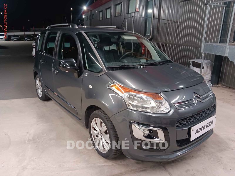 Citroën C3 Picasso (2016) 1.2 PT, AC, temp, tažné - fotka 1 z 3