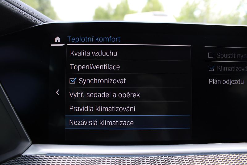 BMW X5 XDRIVE 45E Harman/Kardon - fotka 20 z 34