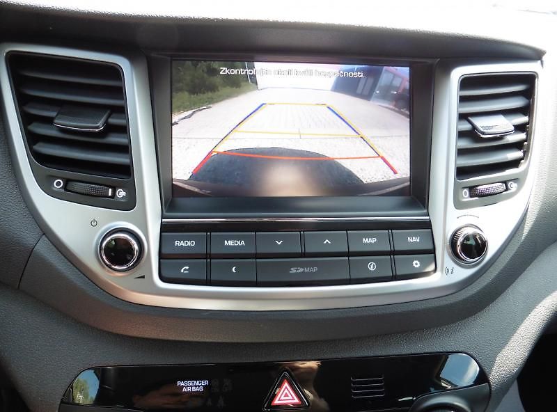 Hyundai Tucson 1,7 CRDi Czech Edition, Navi, - fotka 16 z 17