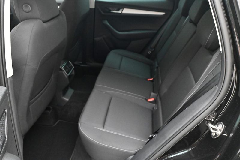 Škoda Karoq 2,0 TDI 85kW DSG NAVIGACE Záru - fotka 14 z 31