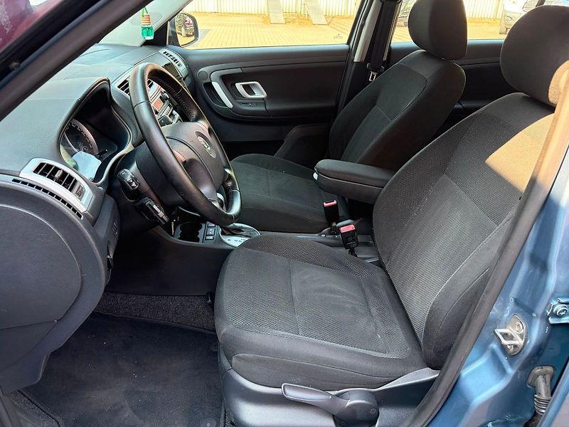 Škoda Fabia 1.6 Elegance Aut., AutoAC, TOP - fotka 11 z 21