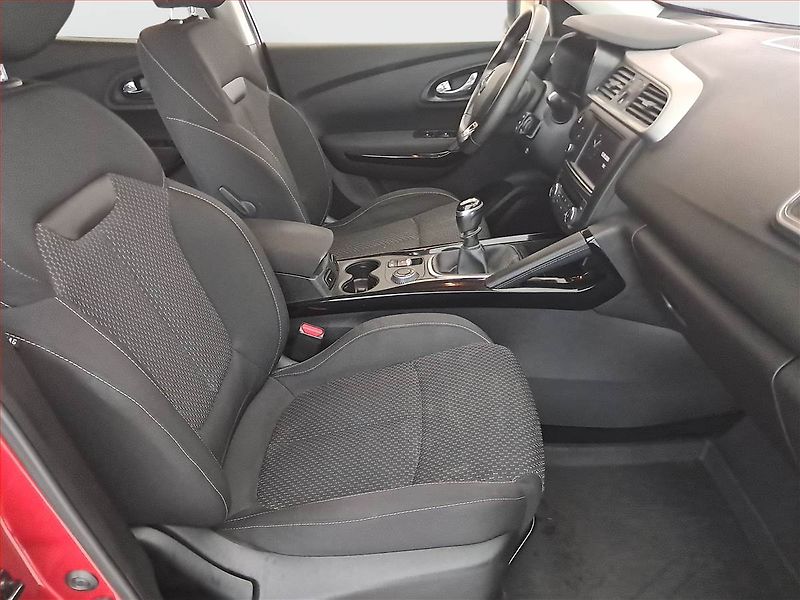 Renault Kadjar (2016) 1.6 dCi, 4X4, Serv.kniha - fotka 9 z 18