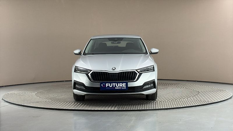 Škoda Octavia 2.0 TDI Ambition - fotka 3 z 24