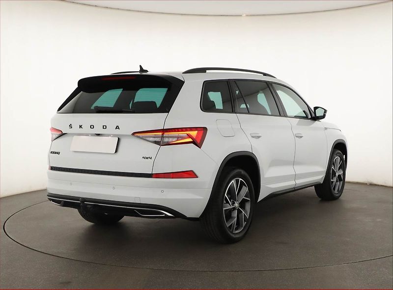 Škoda Kodiaq (2023) 2.0 TSI - fotka 5 z 20