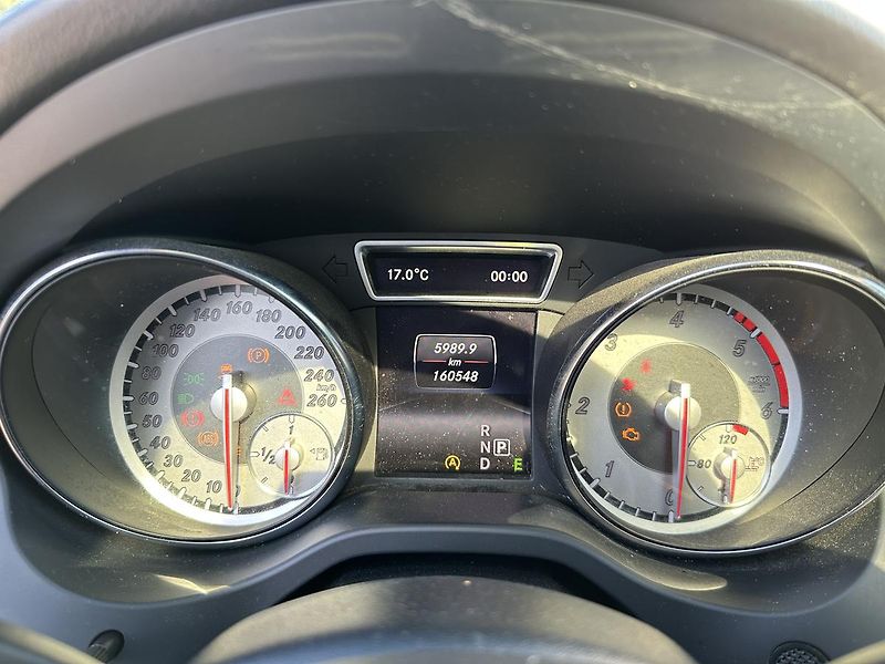 Mercedes-Benz GLA 220 CDI 125kW - fotka 9 z 14