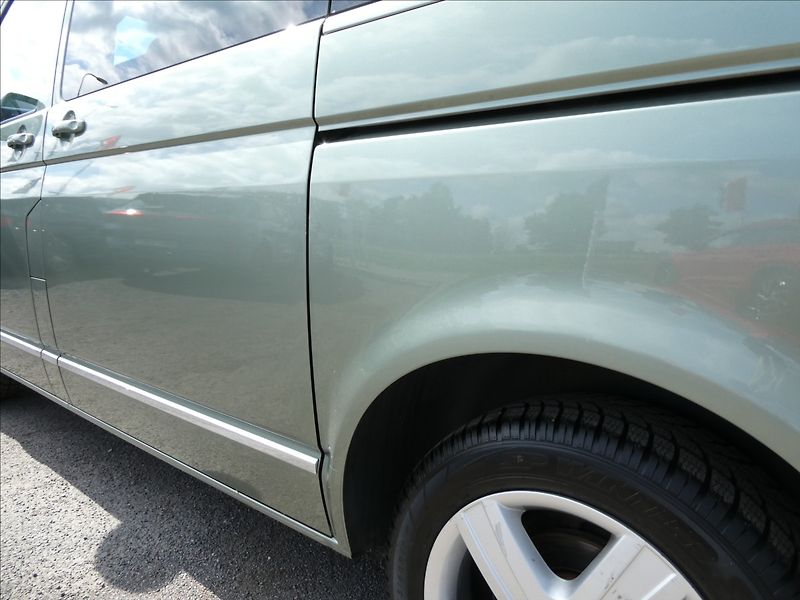 Volkswagen Multivan 2,0 TDi DSG 4x4,závěs,HIGHLINE - fotka 16 z 44